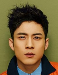 Фото актера Элвис Хан