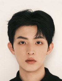 Фото актера Ван Цзу И