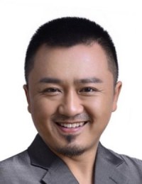 Фото актера Сюэ И Лунь