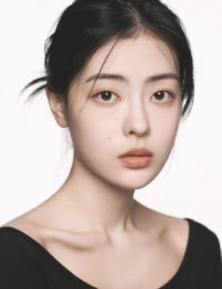 Фото актера Бэ Ган Хи