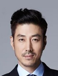 Фото актера Юн Тэ Ён