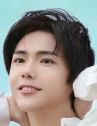 Фото актера Чжоу Цянь