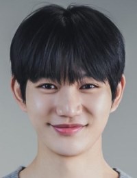 Фото актера Юн Сан Хён