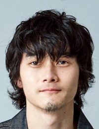 Фото актера Янаги Сюнтаро