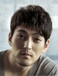 Фото актера Суй Юн Лян