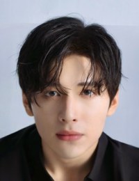 Фото актера Ван Цзыхао