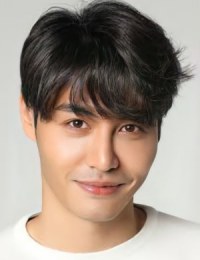 Фото актера Ли Кван Хун