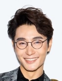 Фото актера Ли Синь Лян