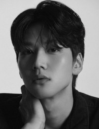 Фото актера До Бён Хун