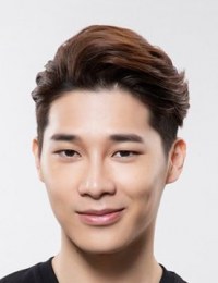 Фото актера Уэйн Сонг