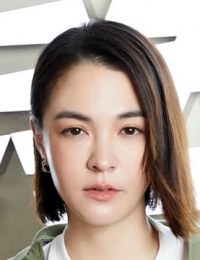 Фото актера Сандрин Пинна