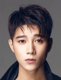 Фото актера Ян Тин Донг