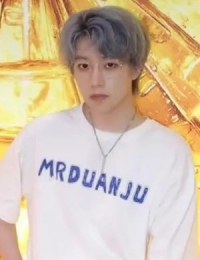 Фото актера Ян Цзы Вэй