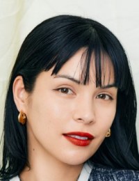 Фото актера Сара Мэри