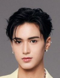 Фото актера Тешоу Промсаха на саколнакрон