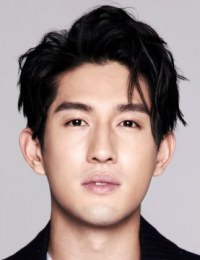 Фото актера Айден Сун