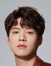 Фото актера Вэй Да Сюн