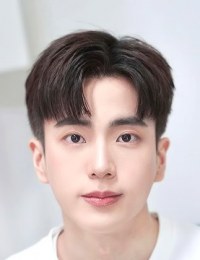 Фото актера Нонкул Чанон Сантинавторнкул