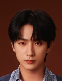 Фото актера Ли Хунь И