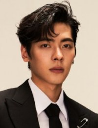 Фото актера Дун И