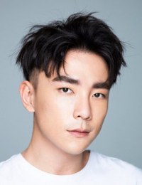 Фото актера Бернард Хэ