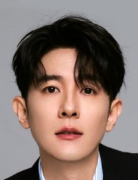 Фото актера Цзи Сяобин