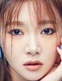 Фото актера Чжан Цзин И