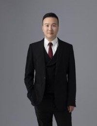 Фото актера Чэн Бяо