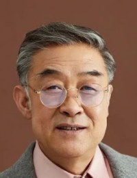 Фото актера Ли Цзянь И