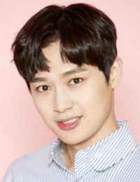 Фото актера Ли Джун Мун