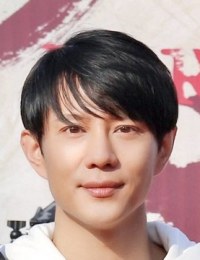 Фото актера Ян Тонг