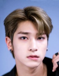 Фото актера Ли Хан Гёль