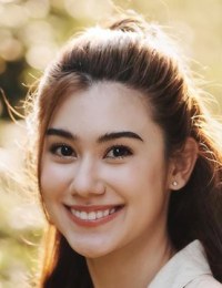 Фото актера Лина Лорена Шюэтт