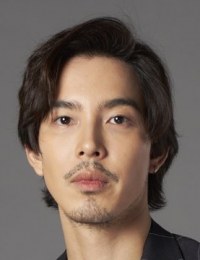 Фото актера Джи Суттхирак Субвиджитра