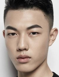 Фото актера Ван Цзы Юэ