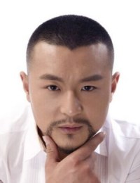 Фото актера Чжан Цзюнь И