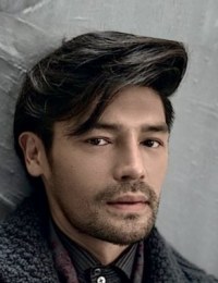 Фото актера Рассел Тан