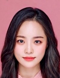 Фото актера Бэ Юн Кён