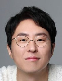 Фото актера Ли Хён Кюн