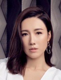 Фото актера Селена Ли