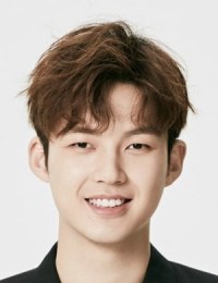 Фото актера Дун Ли