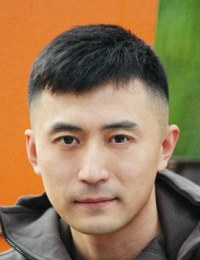 Фото актера Ли Лун Цзюнь