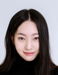 Фото актера Ли Джин И