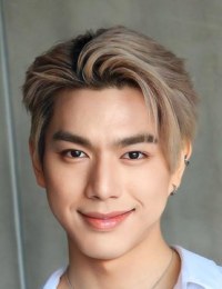 Фото актера Брайт Норапат Вилайпан