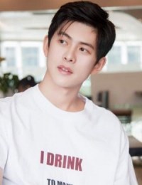 Фото актера Ли Ий Цзэн