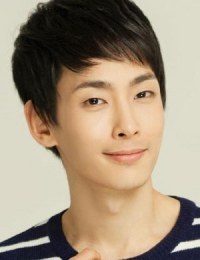 Фото актера Ли Хён Сок