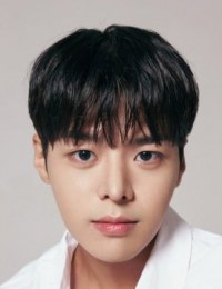 Фото актера Рё Ун