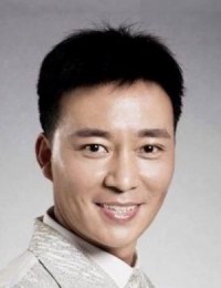 Фото актера Сунь Ронг