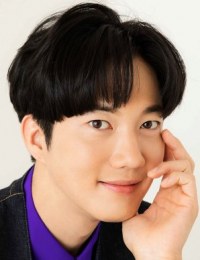 Фото актера Пак Гон Иль