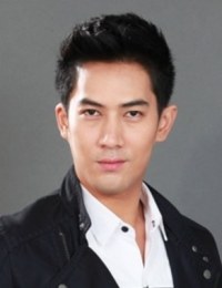 Фото актера Натт Атируй Синхаумпол